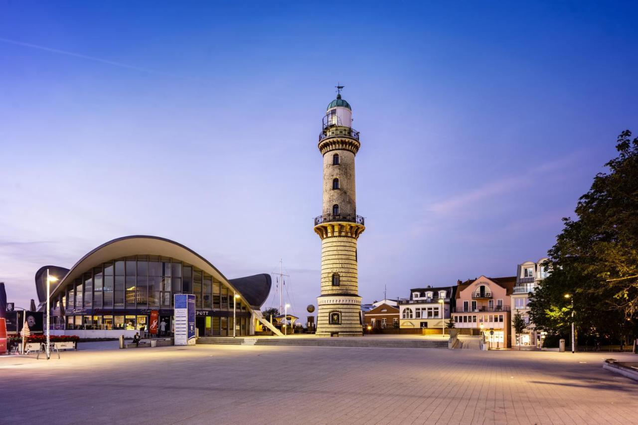 Kapitaenshaus In Wasserlage! Traumapartments Warnemuende Rostock Kültér fotó